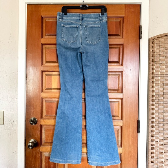 SPANXshape EveryWear pull on flare jeans M - Picture 6 of 13